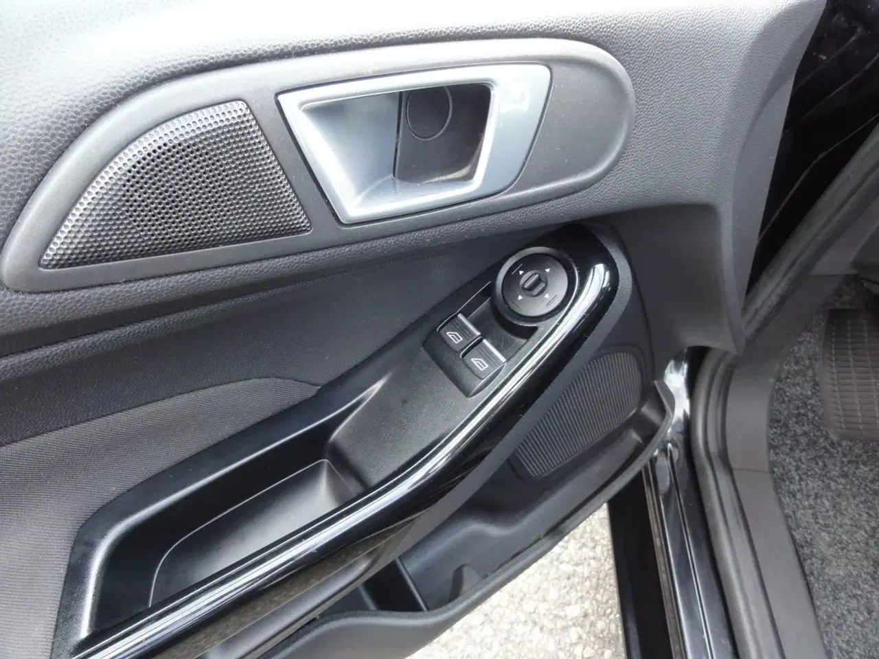 Billede 8 - Ford Fiesta 1,0 SCTi 100 Titanium