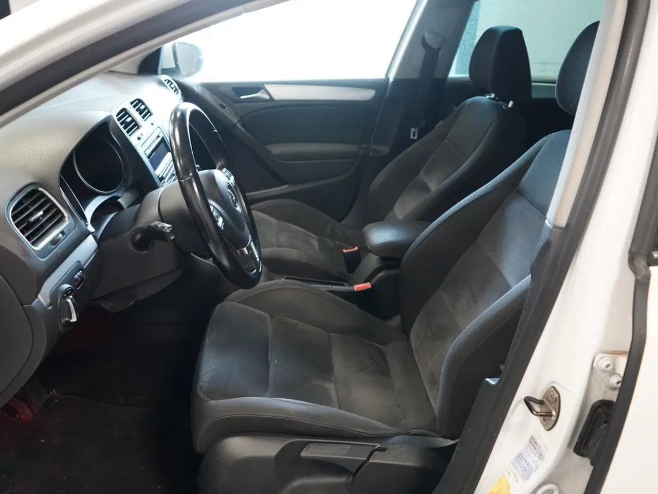 Billede 3 - VOLKSWAGEN GOLF VI 1,4 TSI - ABSOLUT BORTSALG