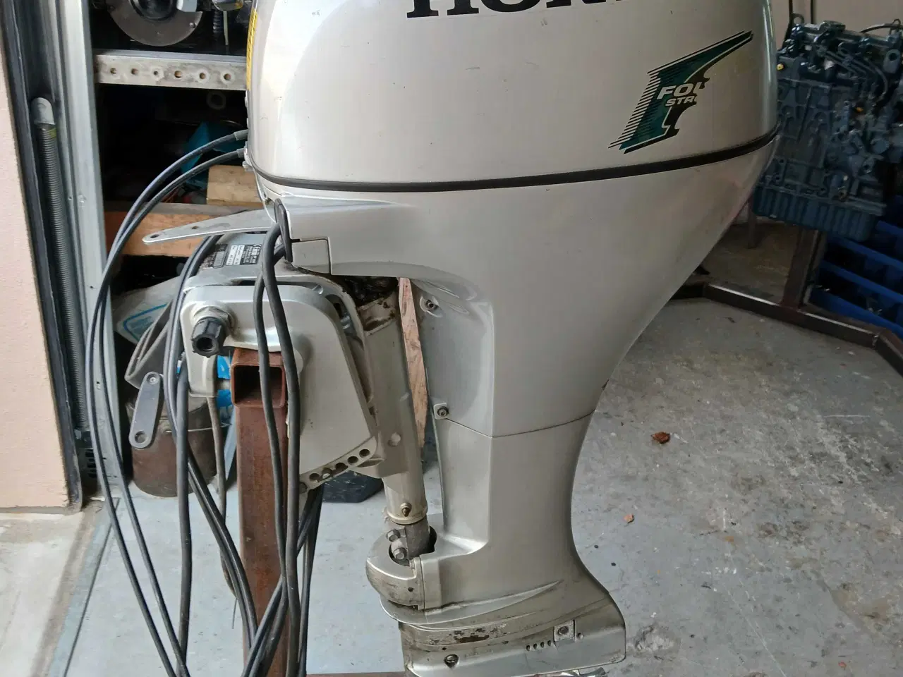 Billede 2 - 20 hk honda påhængsmotor L.ben Årg. 2005