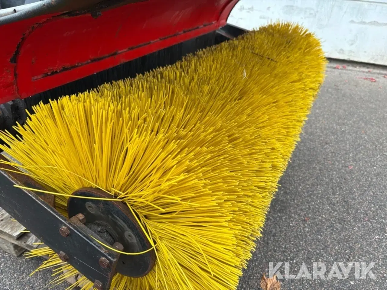Billede 9 - Kost til Carraro traktor