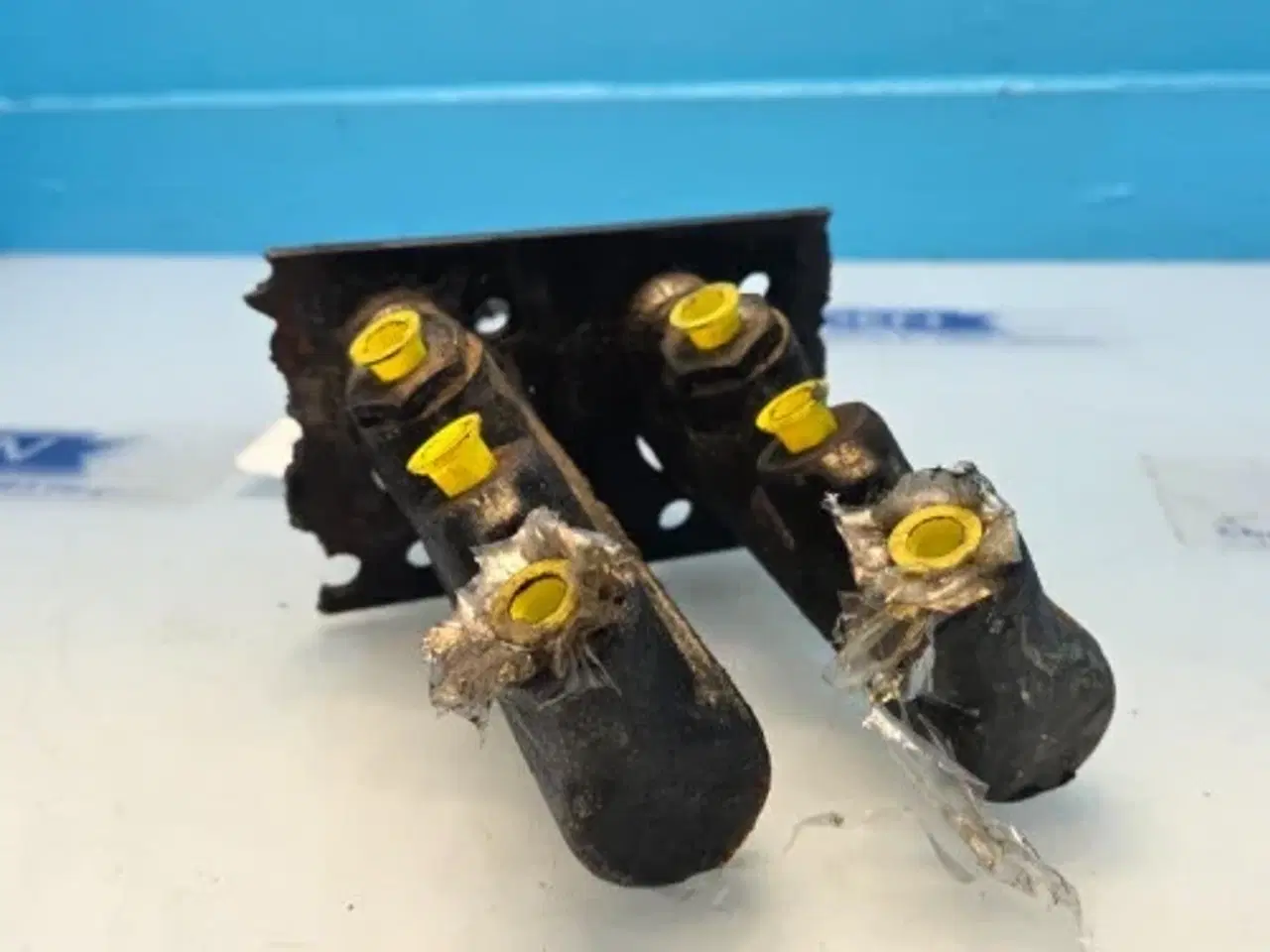 Billede 11 - New Holland CR9.90 Ventil 84062326