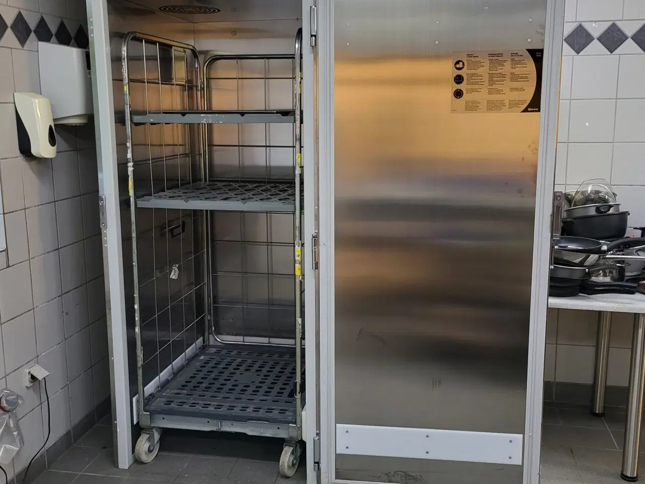 Billede 2 - Industri køleskab 