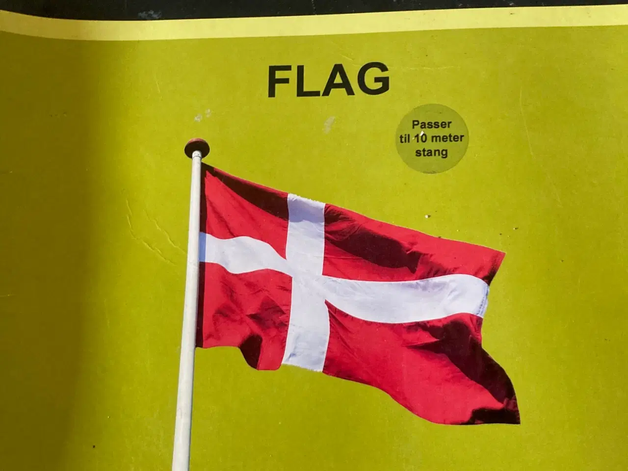 Billede 1 - Dannebrogsflag samt andet udstyr til flagstang