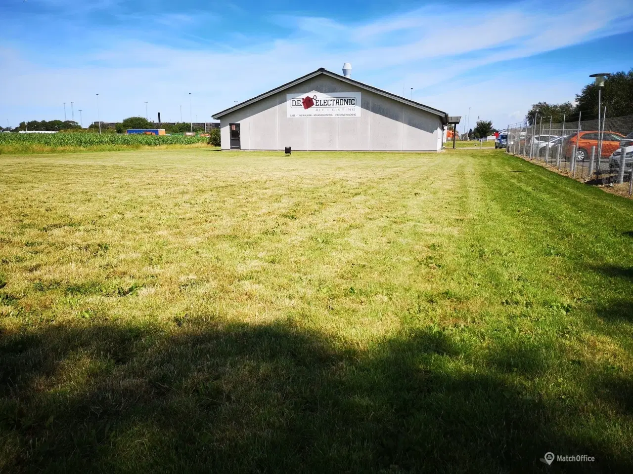 Billede 9 - Kontor med stor synlighed fra indfaldsvej - mulighed for ekstra lager