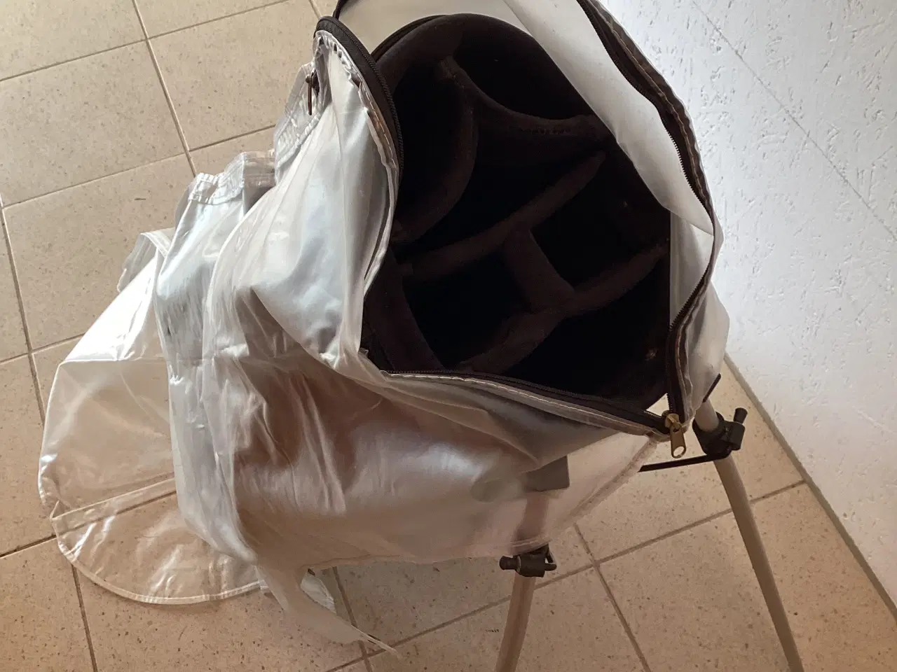 Billede 3 - Regnvejrsbeskyttelse. Heldækkende Bag Cover