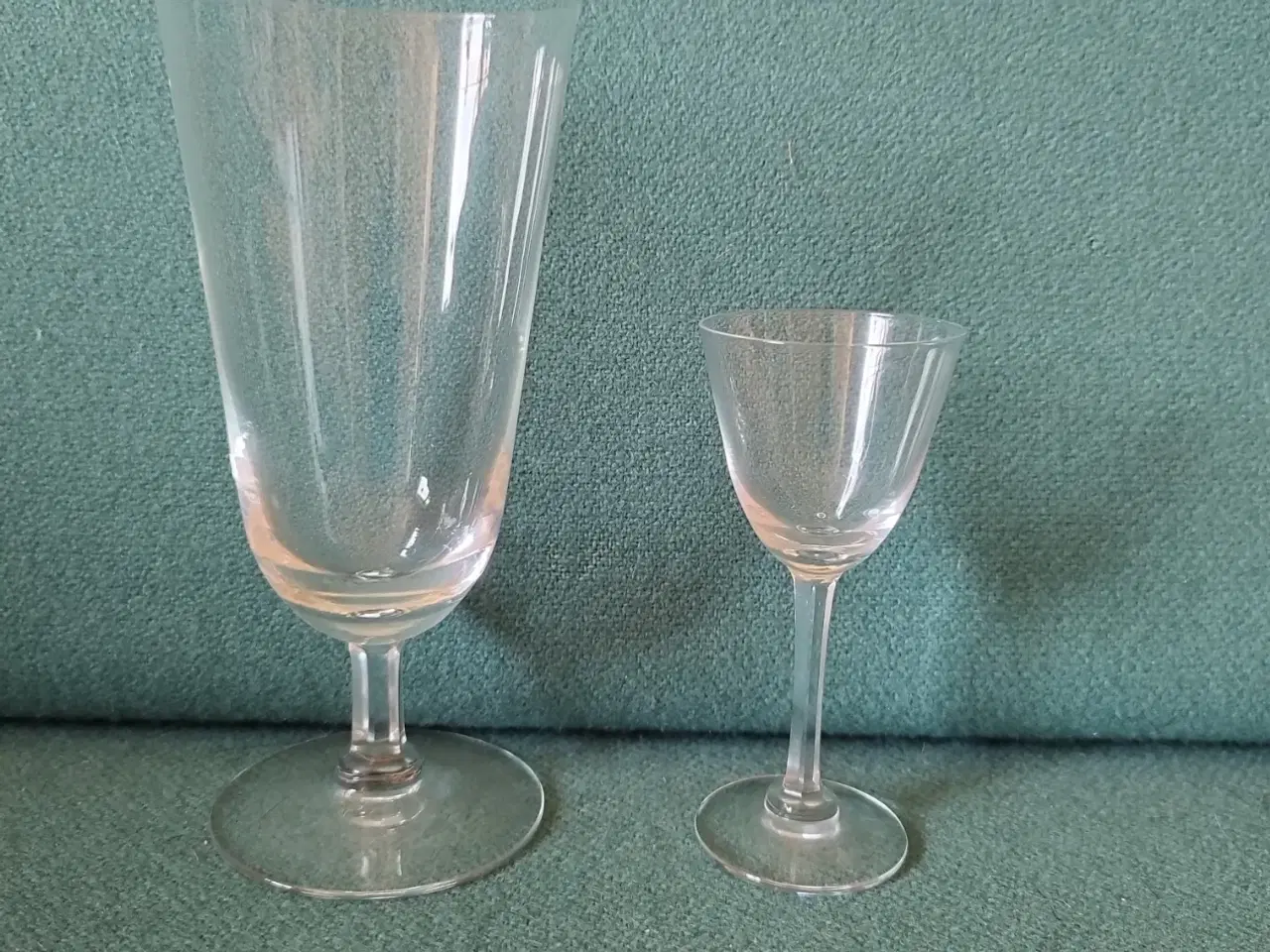 Billede 1 - 134 svenske glas
