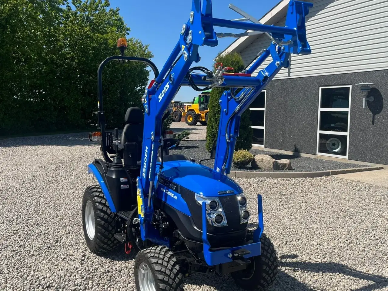 Billede 21 - Solis H26 HST Med Frontlæsser og GardenPro dæk