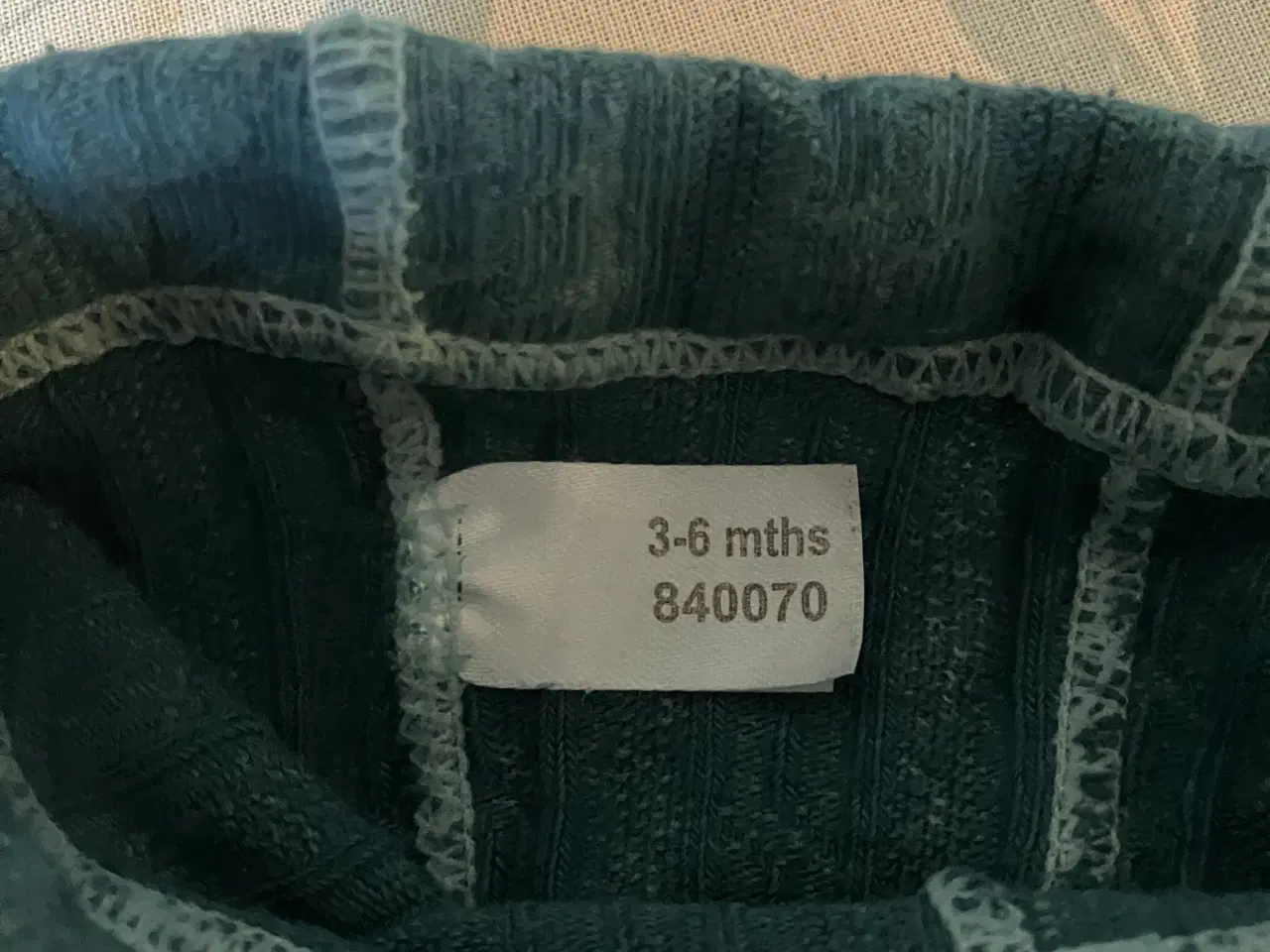 Billede 2 - 6 par buksestrømper i flere farver, str. 3-6 mdr.