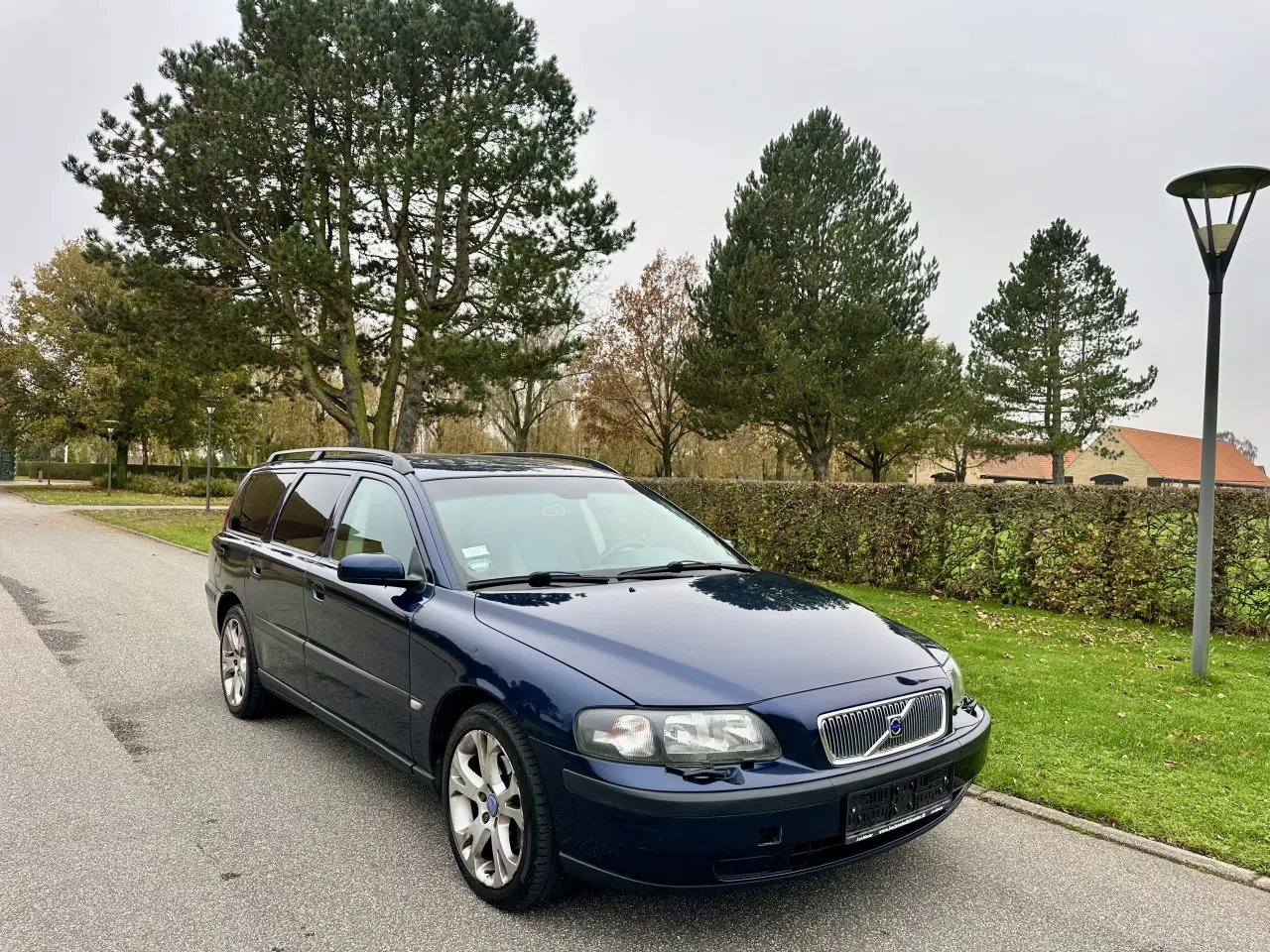 Billede 1 - Volvo V70, 2,4 5 cylindre nysynet, 7 personer