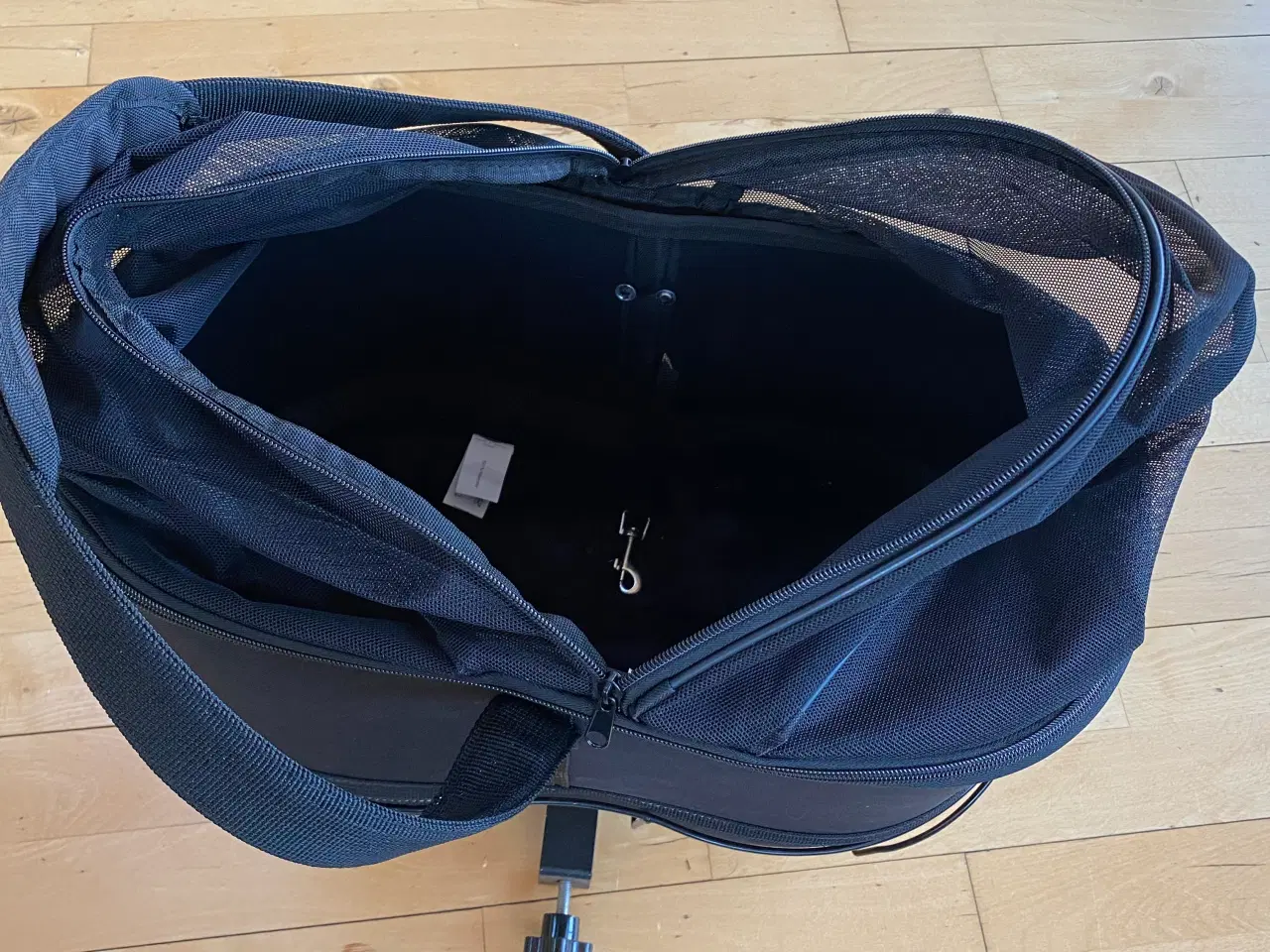 Billede 3 - Cykeltaske til lille hund