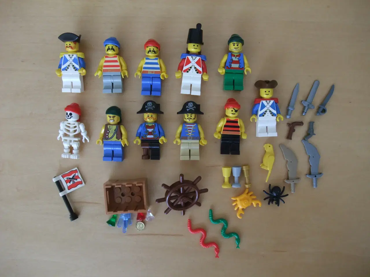 Billede 1 - Lego Pirates Figurer