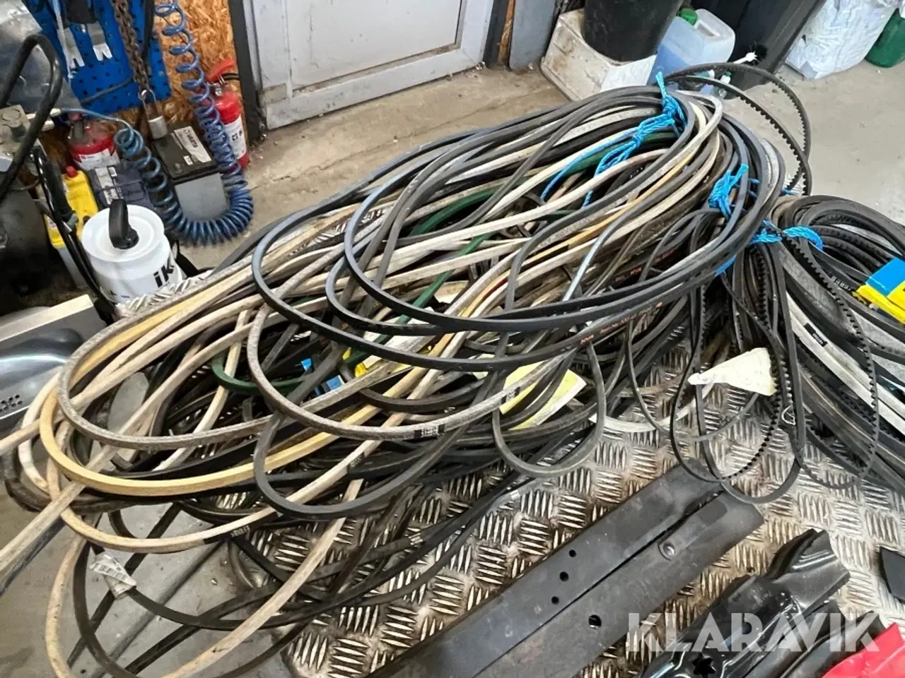 Billede 10 - Lot - Knive og remme
