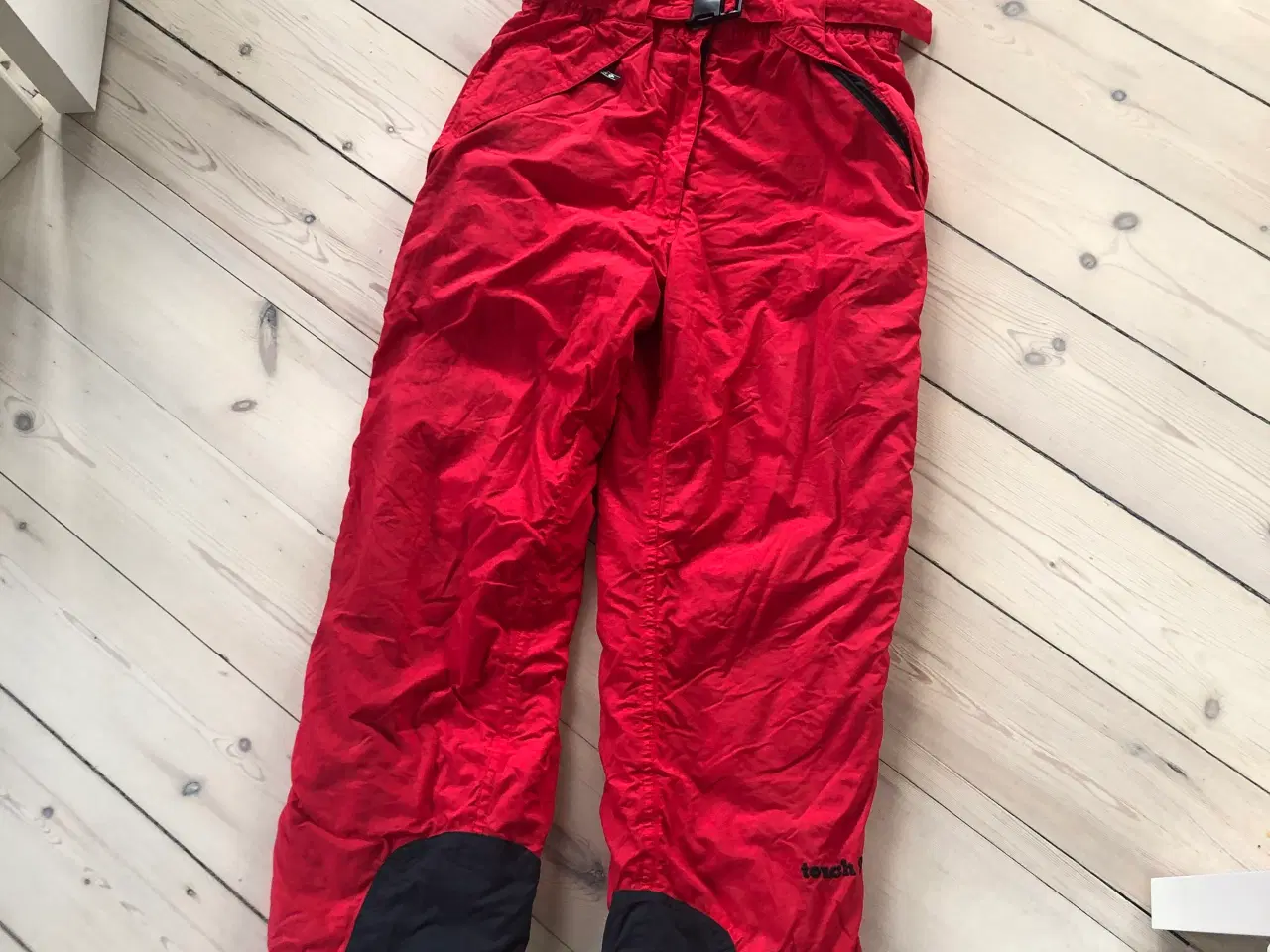 Billede 2 - Skijakke og skibukser i sæt af mærket Touch 9