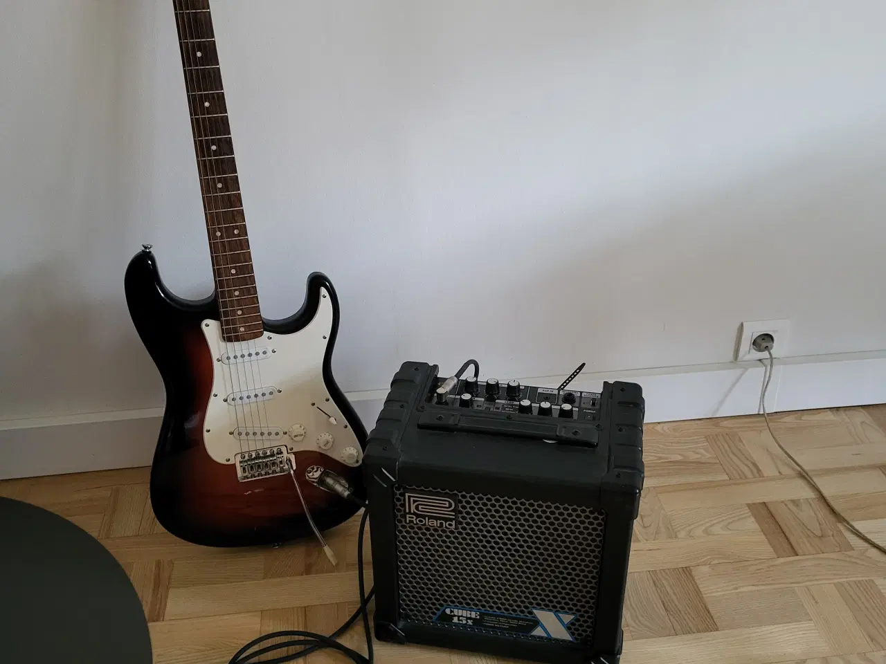 Billede 1 - Fender Elguitar + forstærker