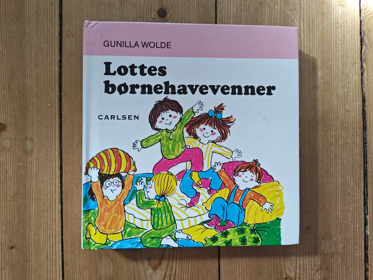 Billede 1 - Nr.10 Lottes Børnehavevenner af Gunilla Wolde