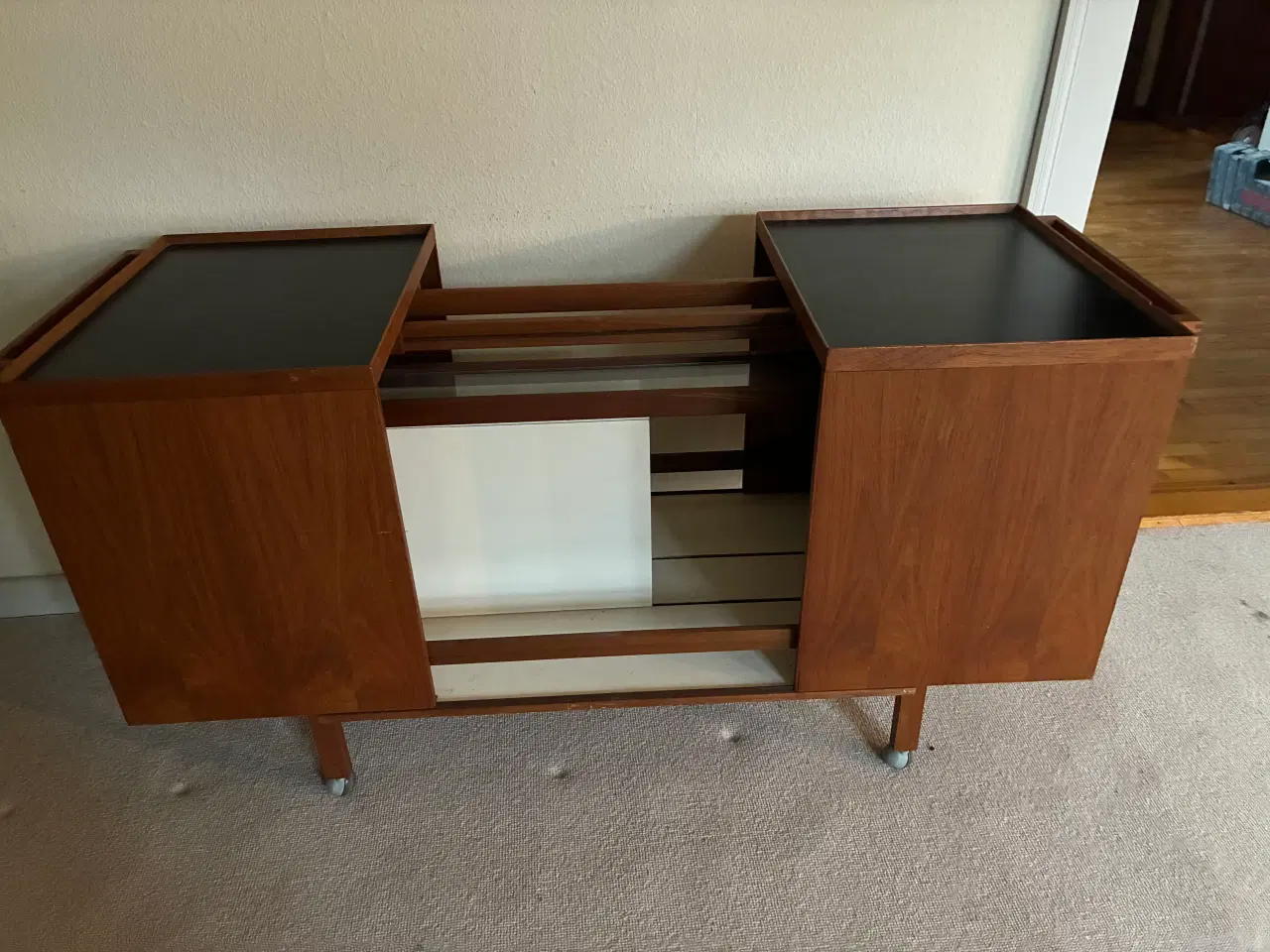 Billede 2 - Teak barvogn fra Illums Bolighus