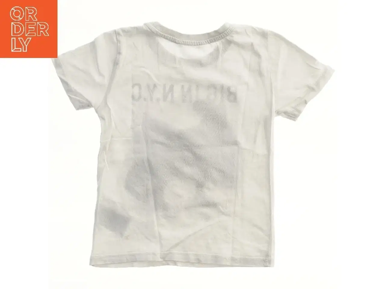 Billede 1 - T-shirt med dinosaur motiv fra H&M (str. 110)