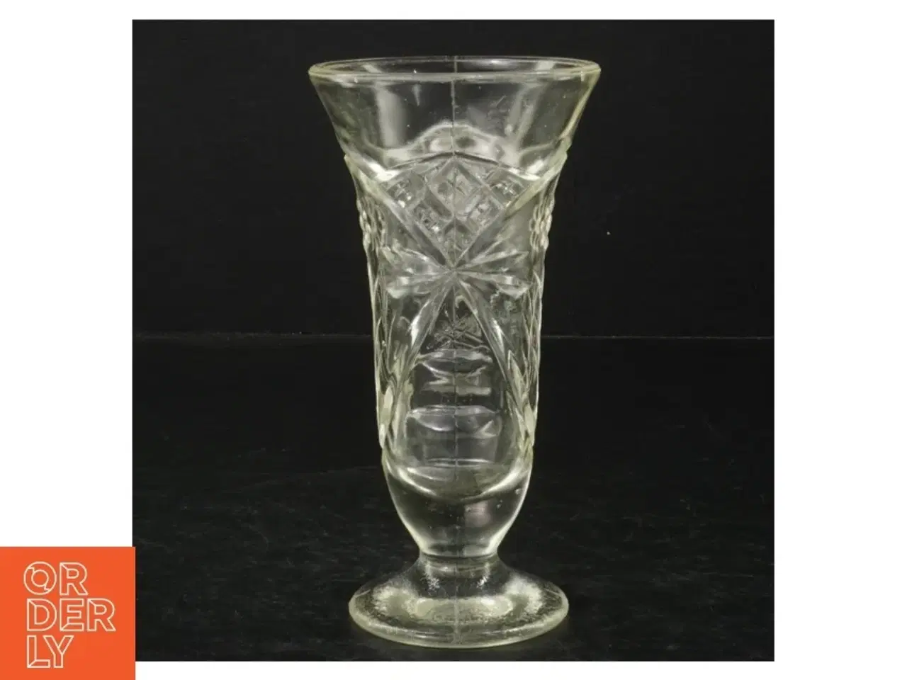 Billede 1 - Glas vase (str. H. 16 cm. ø. 8,5 cm)