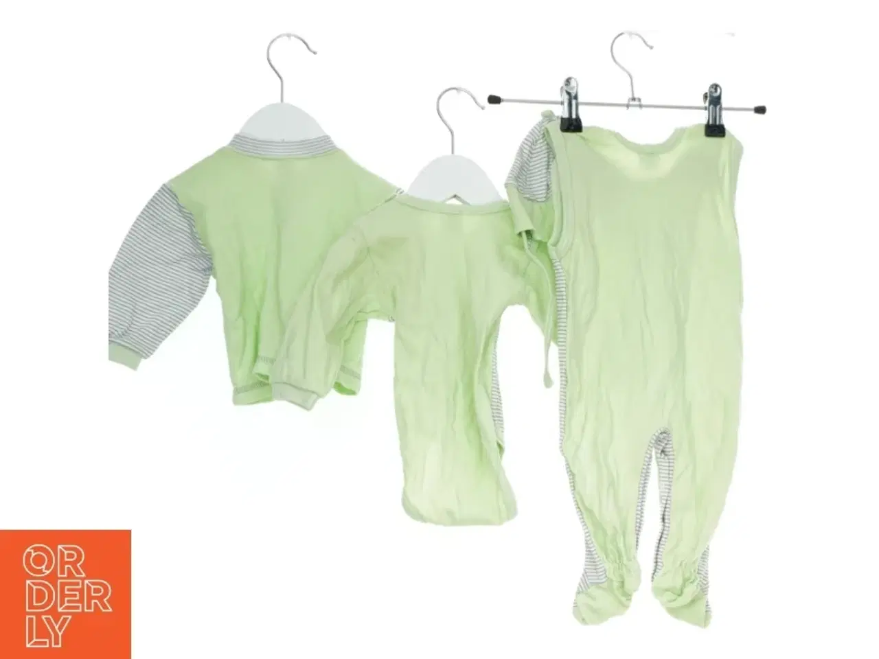 Billede 2 - Sæt med bodystocking, trøje, heldragt og hue fra Usmiech Dziecka (str. 68)