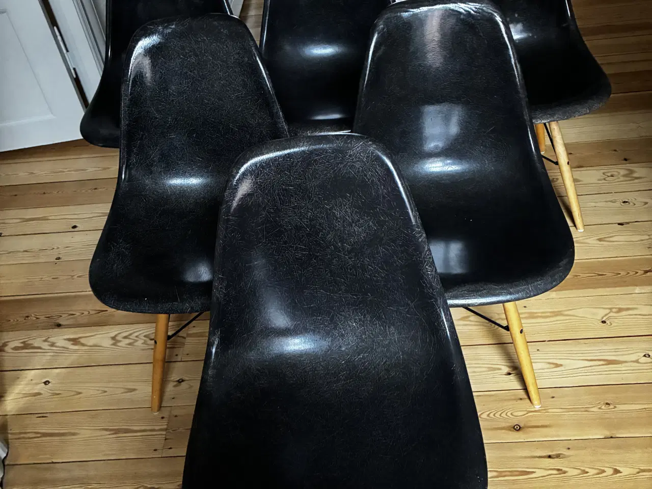 Billede 1 - Charles & Ray Eames Fiberglas Skalstole