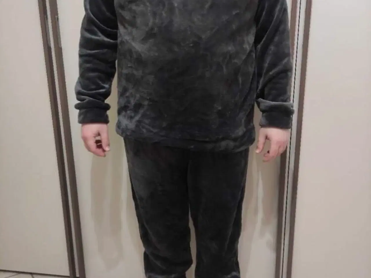 Billede 4 - Herre flannel pyjamassæt i str. xl