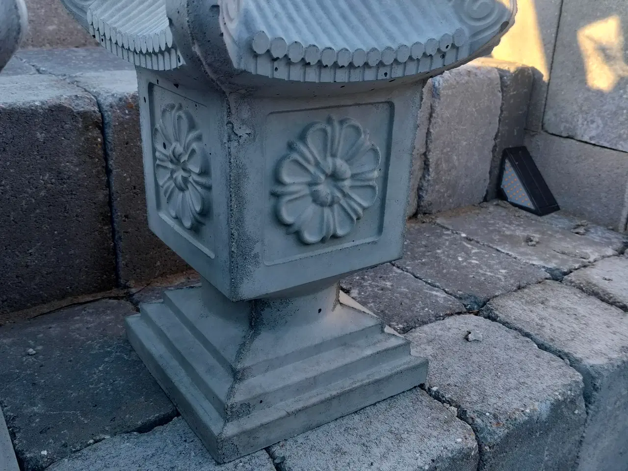 Billede 3 - Beton figurer nye