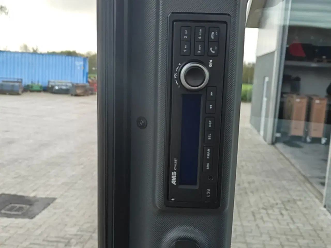 Billede 18 - New Holland E25D