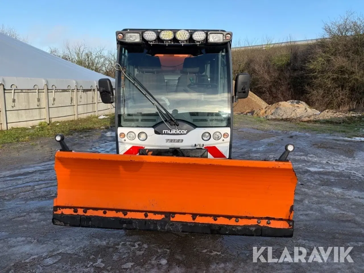 Billede 5 - Redskabsbærer Multicar Tremo Carrier WMU2X5 med sneplov, kost og saltspreder