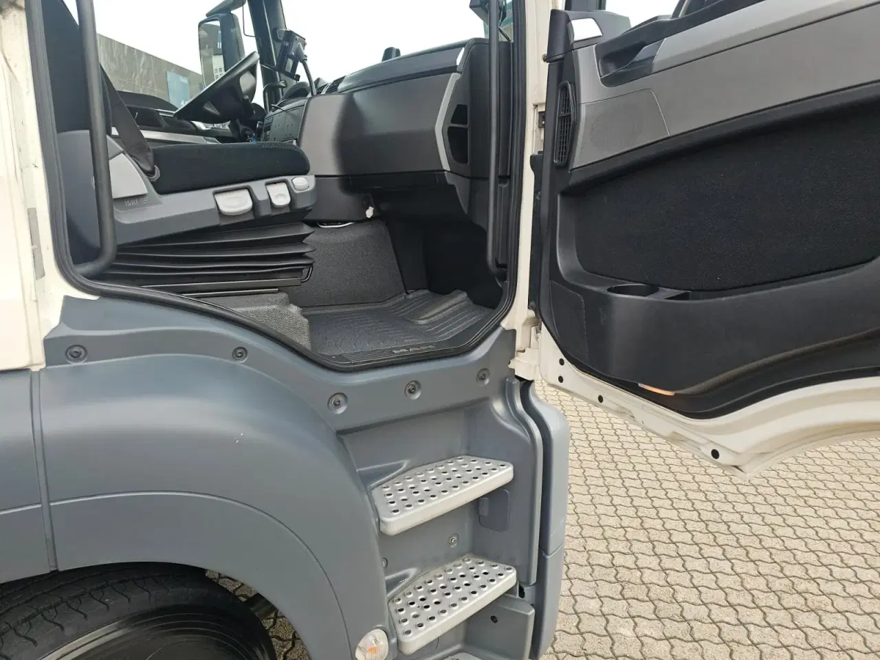 Billede 10 - MAN TGS 26.500 6X2-4, Veksellad-Container