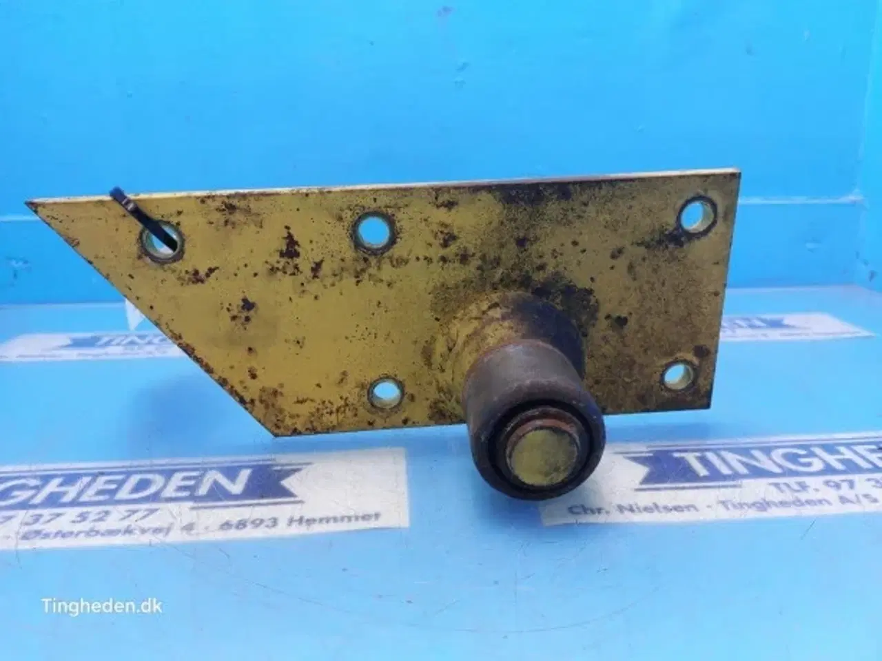 Billede 6 - New Holland TX68 Beslag L. 452394