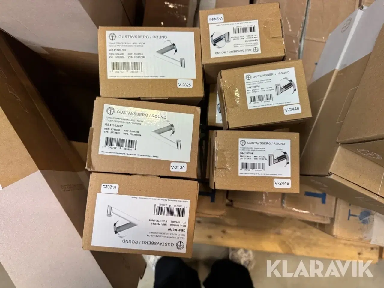 Billede 9 - Badeværelses tilbehør og vask - 21 styks objekter