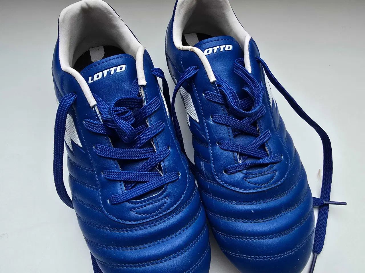 Billede 1 - Fodbold støvler str. 36