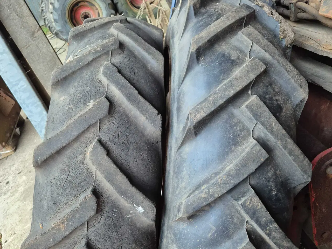 Billede 2 - Ford 4000/4100 fælge og dæk
