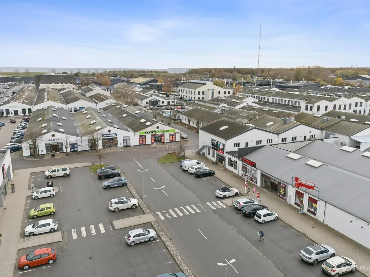 Billede 3 - Butikslejemål på 861 m2 med mulighed for pladskrævende varegrupper