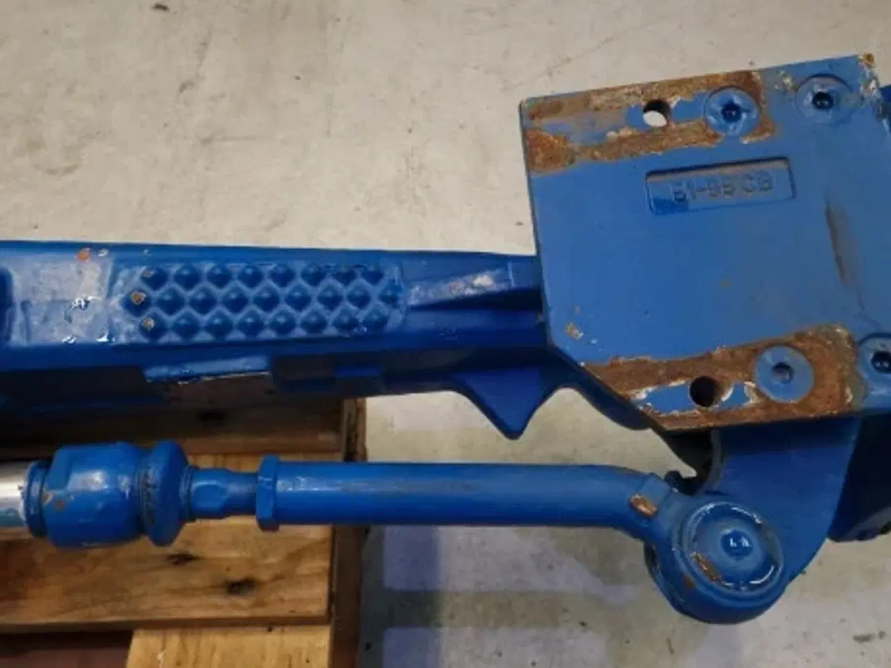 Billede 3 - Ford 6640 Foraksel