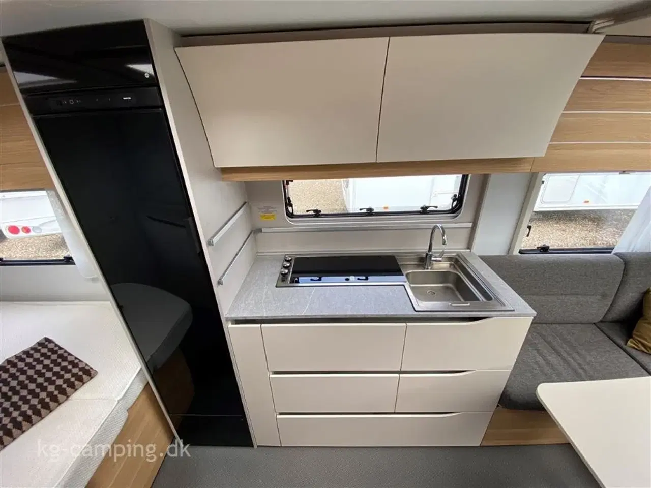 Billede 9 - 2021 - Adria Adora 522 UP Alde Centralvarme ALDE centralvarme, Truma XT mover, EL-ben, THULE markise, 200W solcelle anlæg, Aircon mm.