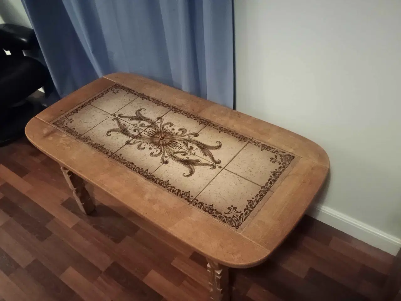 Billede 2 - Sofabord med kakler