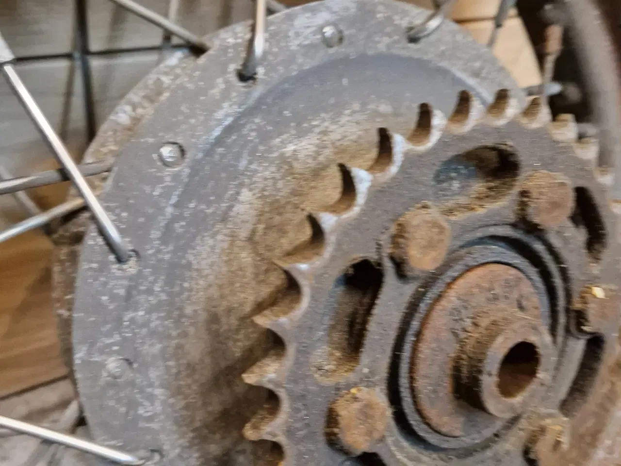 Billede 4 - Yamaha XS650 baghjul 