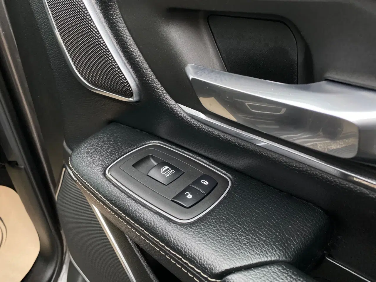 Billede 21 - Dodge RAM 1500 5,7 V8 Hemi Laramie aut.