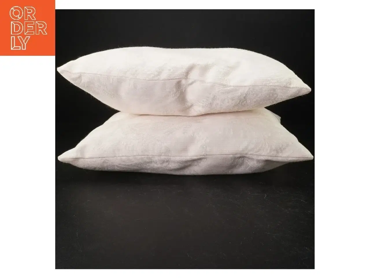 Billede 2 - 2 pyntepuder (str. 36 x 36 cm)