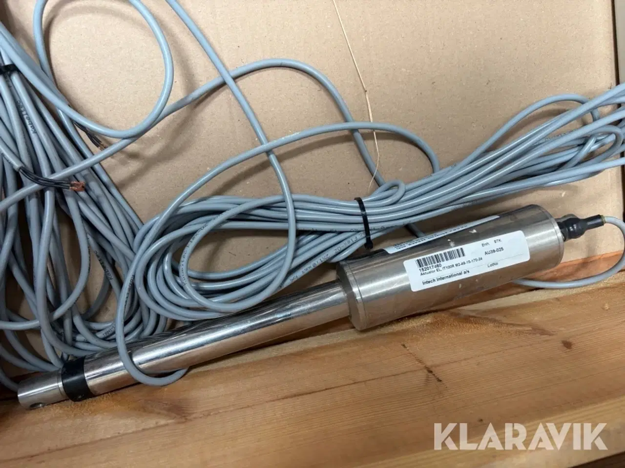 Billede 7 - Lot - aktuator, cylindre og power inverter - 1 palle