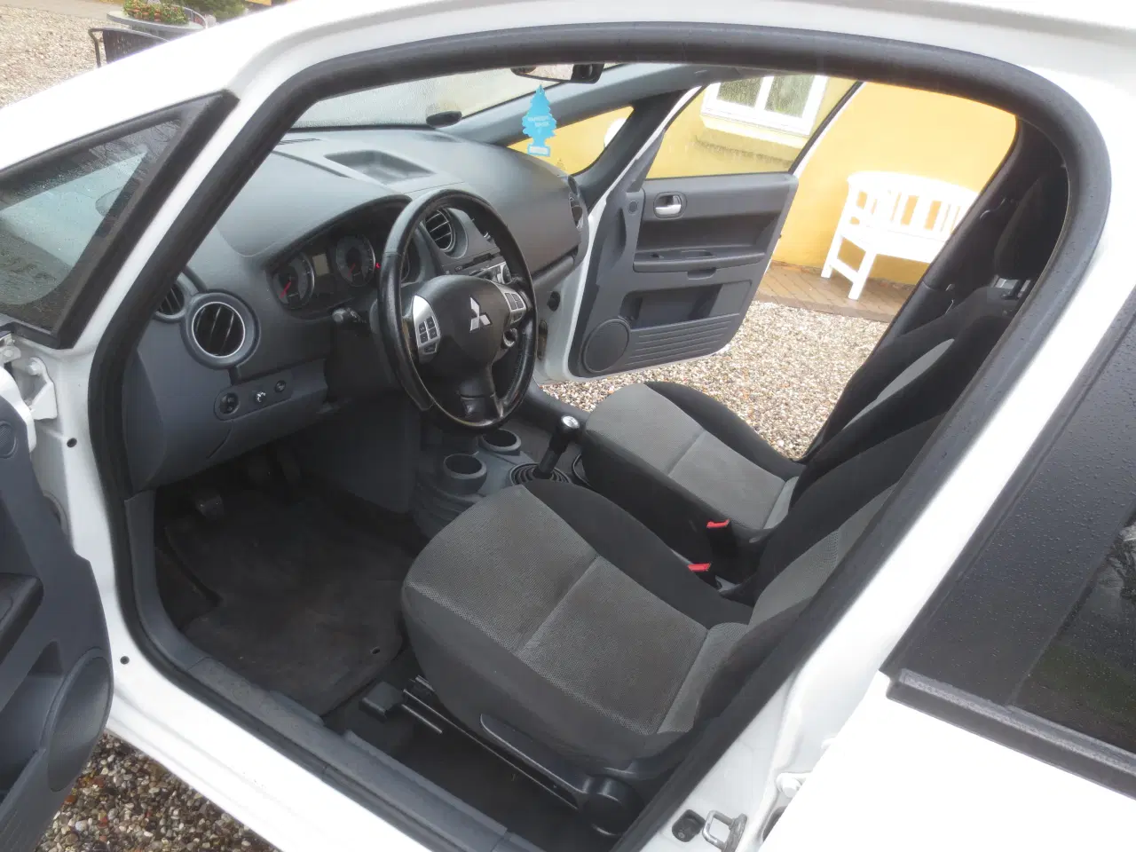 Billede 15 - Nysynet Mitsubishi Colt 1.3 i Årg 10.