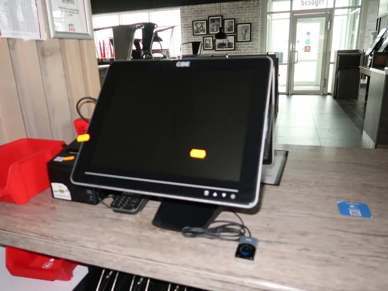 Billede 4 - Kasseapparat CBE, bonprinter, pengeskuffe m.m. (betalingsterminal medfølger ikke)