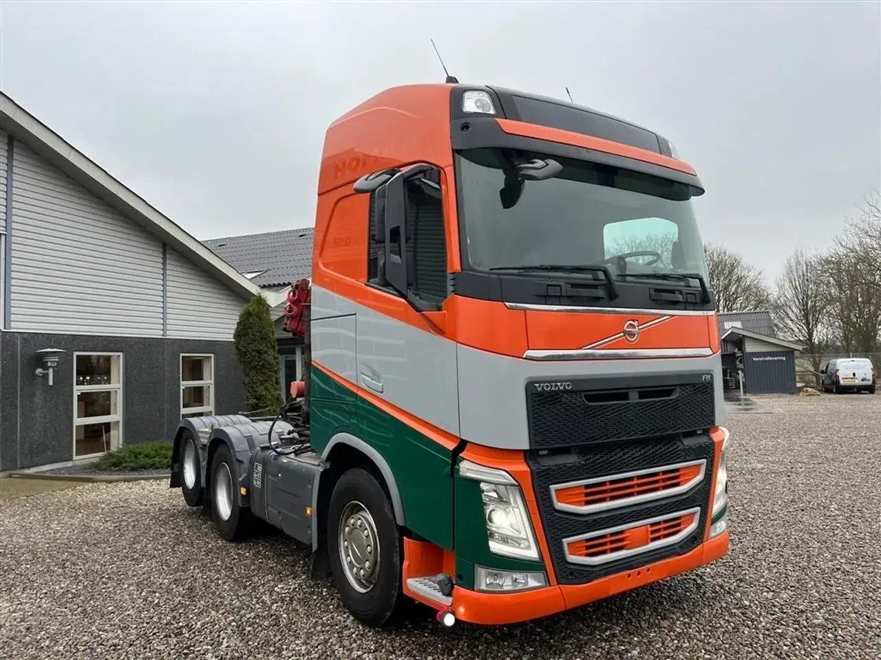 Billede 17 - Volvo FH 500 6x4 med tandemløft og aftagelig HMF 1150 kran+ 2 strengs hydraulik