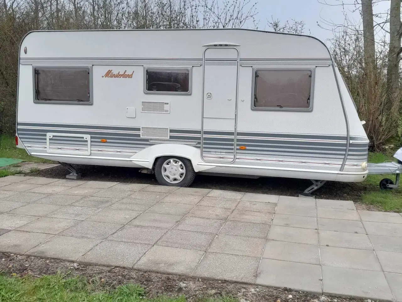 Billede 1 - Fin campingvognen med alt tilbehør
