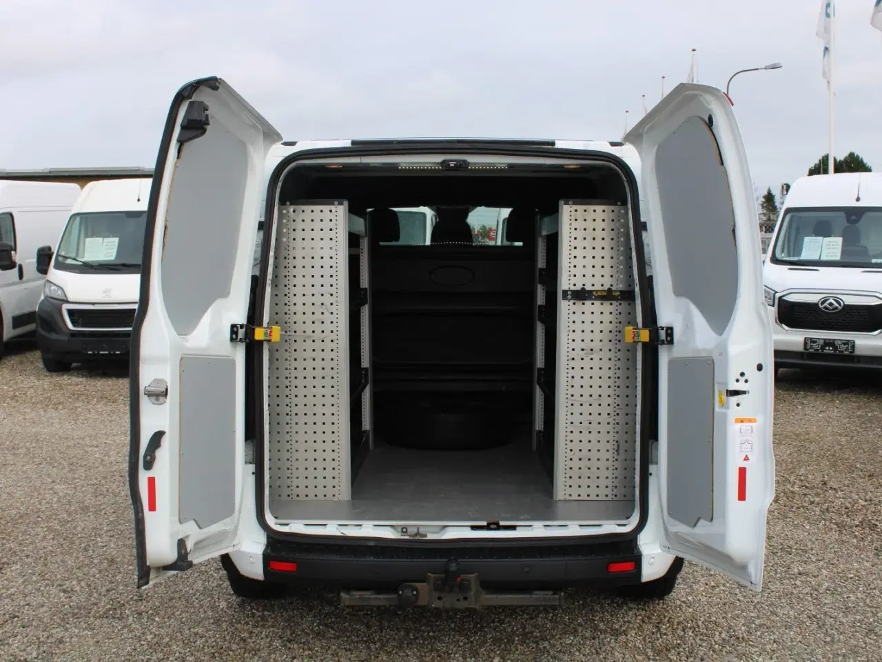Billede 10 - Ford Transit Custom 320L 2,0 TDCi 130 Trend Mandskabsvogn