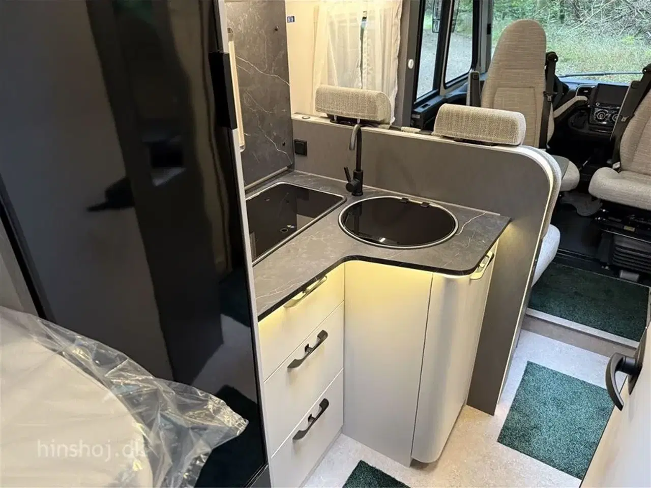 Billede 7 - 2026 - Etrusco I 6900 SB Aut.   Etrusco by Hymer er Italiensk Elegance og Komfort fra Hinshøj Caravan