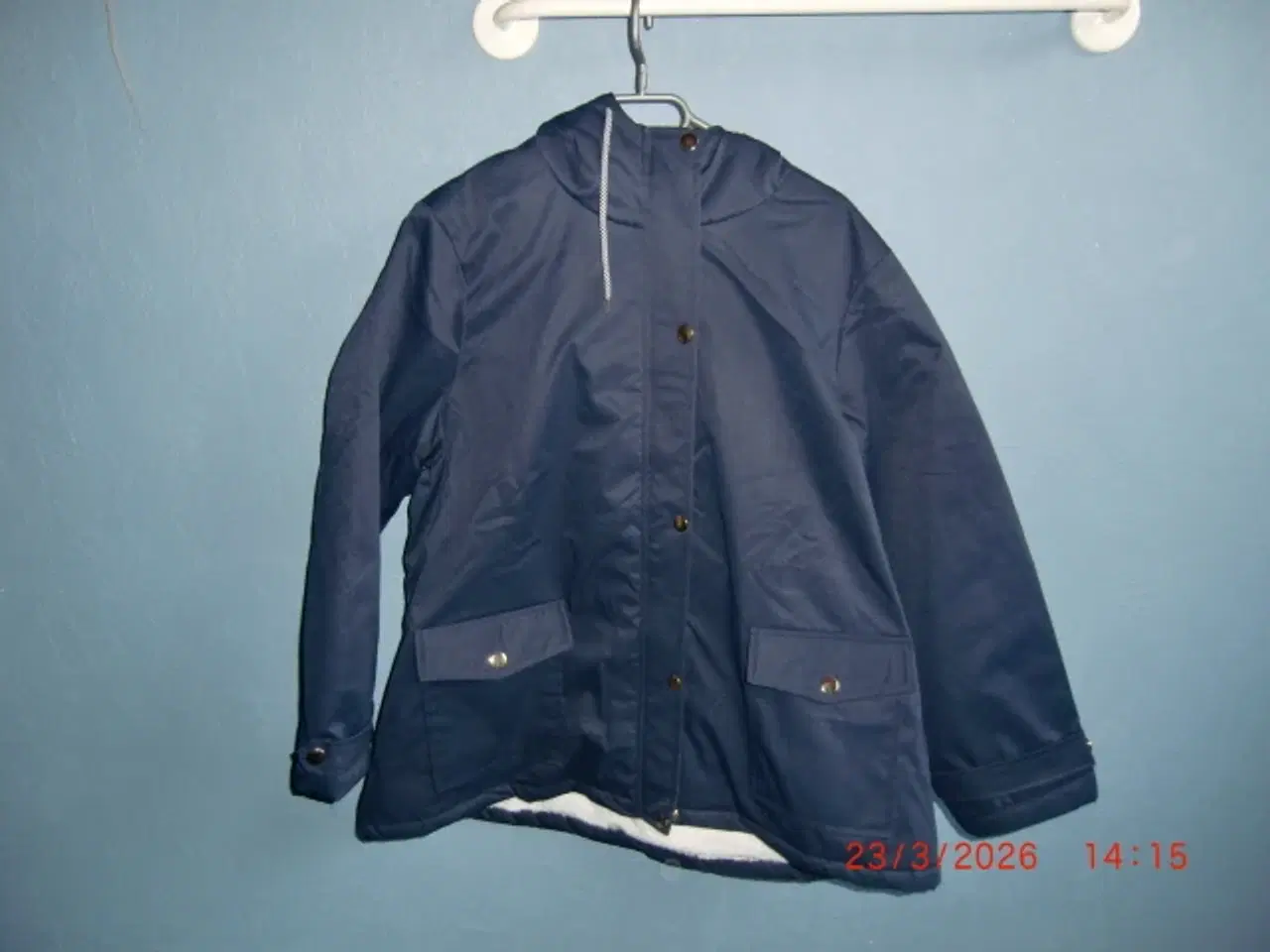 Billede 6 - Overgangsjakke  med hætte. Ny fejlkøbt