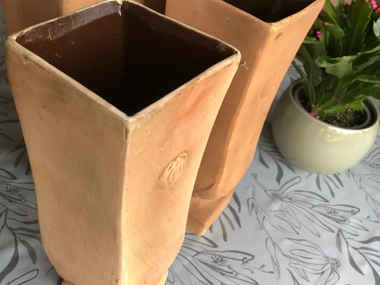 Billede 6 - 4 Stk. firkantet SKJULER på FOD