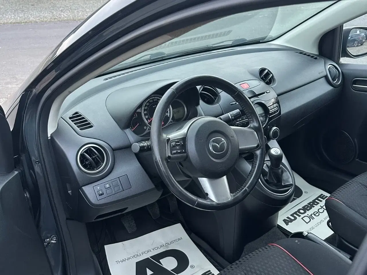 Billede 7 - Mazda 2 1,3 Takara Edition